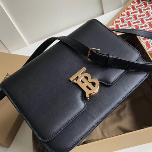 burberry-belted-leather-tb-bag-13