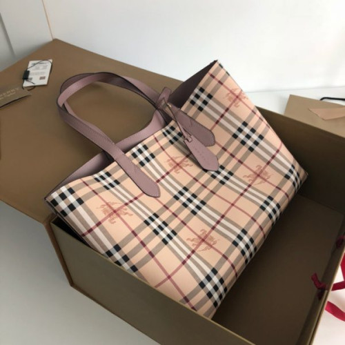 burberry-shopping-bag-24