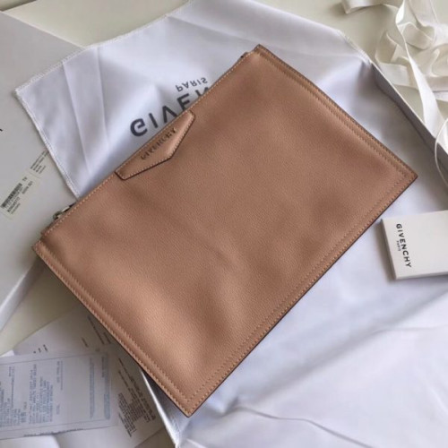 givenchy-clutch-4