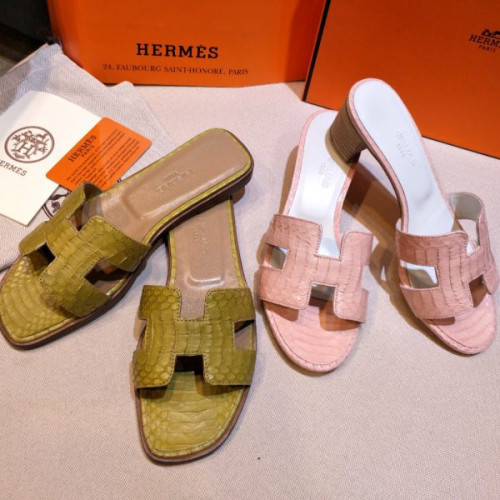 hermes-slipper-32