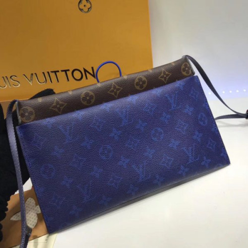 louis-vuitton-small-pouch