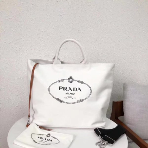 prada-bag-201