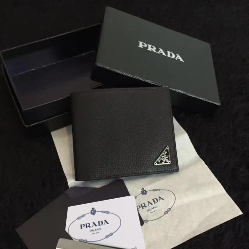 prada-wallet-4